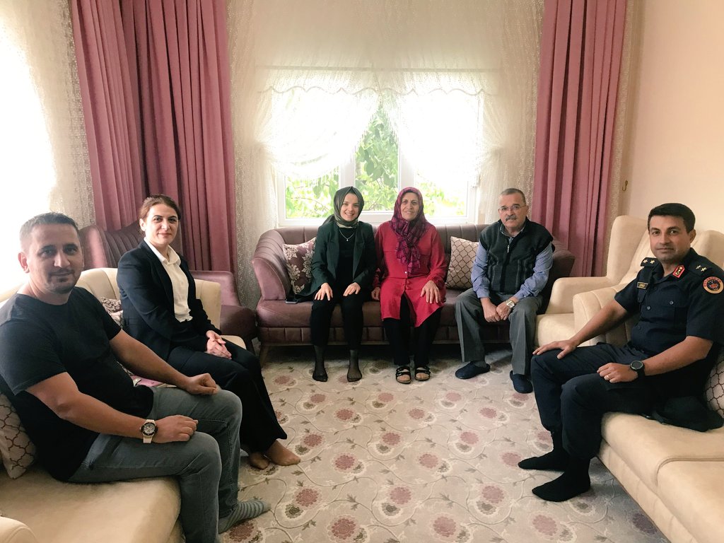 Kaymakam Saliha Karataş Şehit Piyade Er Kerim Güleryüz’ün Ailesine Ziyarette Bulundu